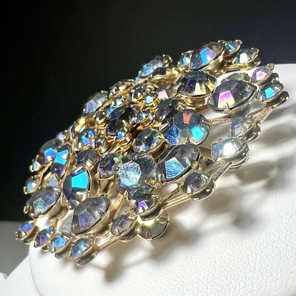MCM Blue Aurora Borealis Rhinestone Statement Brooch Pin Gold Tone 2‎ 1/4" - Picture 4 of 7